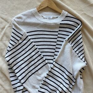 Frame Denim 100% Organic Cotton Womans Contrast Stripe Sweater - Black and White